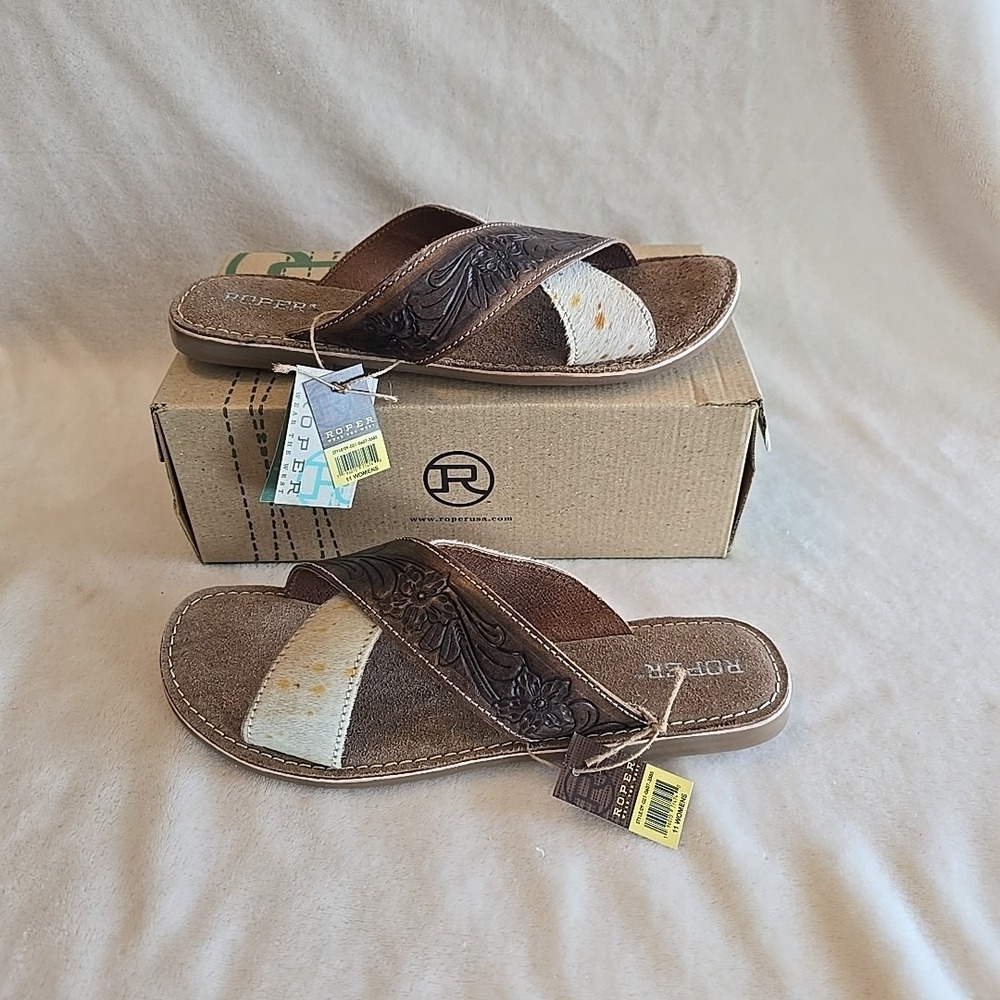 Roper Women's Size 11 Brown Tooled Cross Band‎ Sandal Delaney NWB